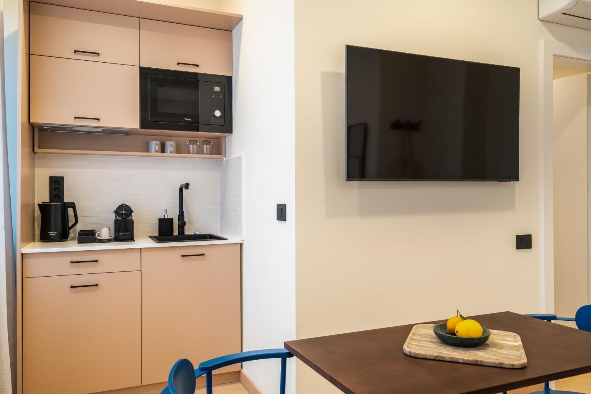 Old Town Apartments By Olala Homes بوخارست المظهر الخارجي الصورة