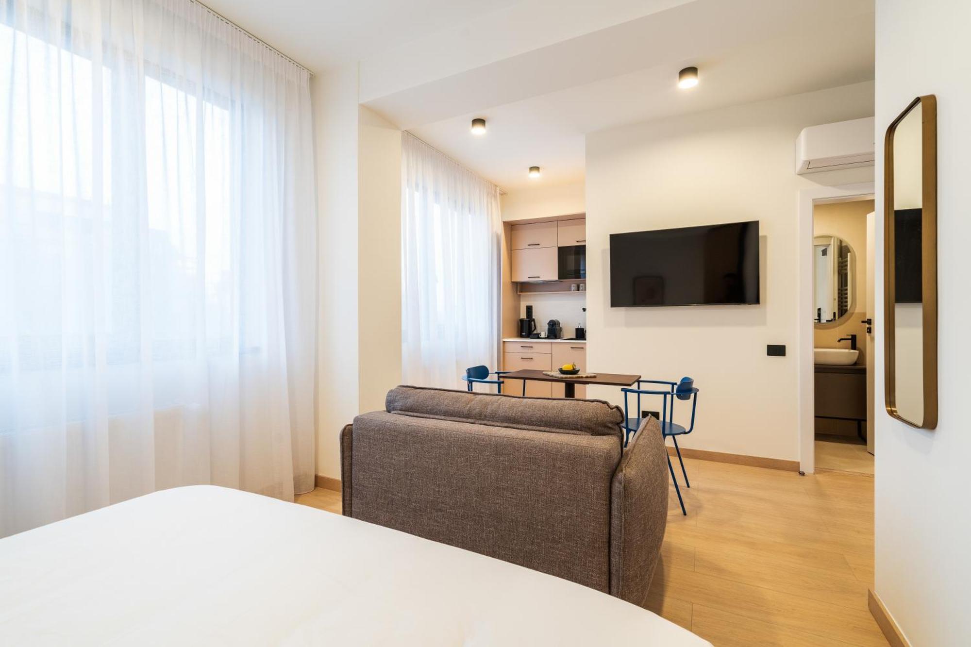 Old Town Apartments By Olala Homes بوخارست المظهر الخارجي الصورة